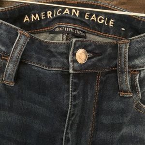 American Eagle Women’s Super Hi-Rise Jeggings